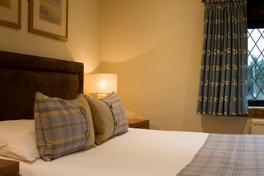 Stirrups Hotel Μπράκνελ Εξωτερικό φωτογραφία