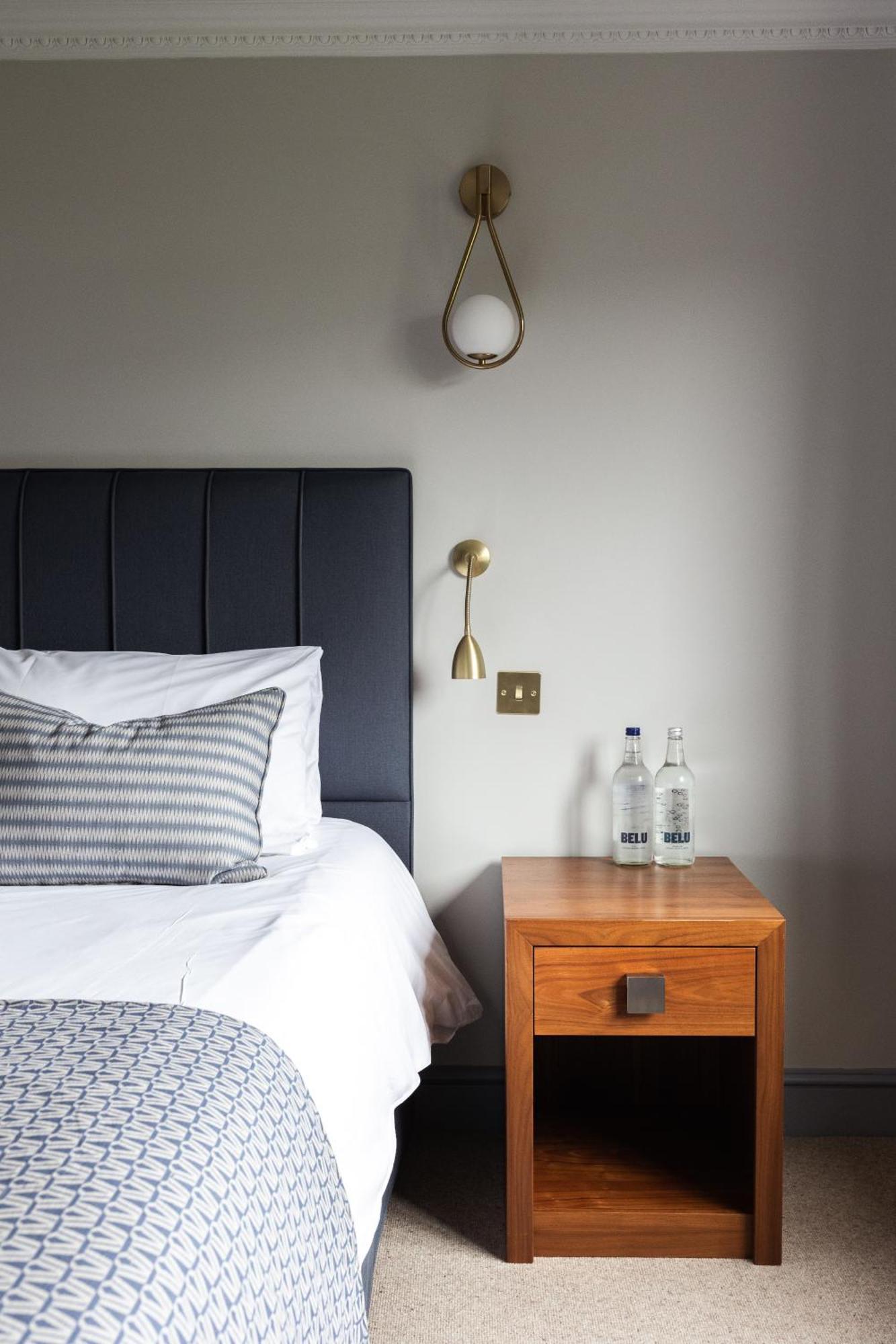 Stirrups Hotel Μπράκνελ Εξωτερικό φωτογραφία